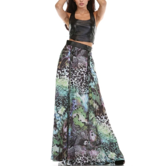 TOV Holy Dresses & Skirts - END SUMMER SALE TOV Holy Dresses & Skirts - END SUMMER SALE